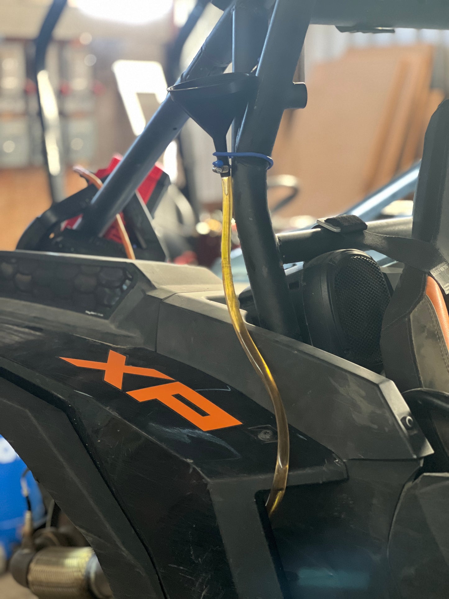 Oil top off kit (Polaris RZR 24’-25’)